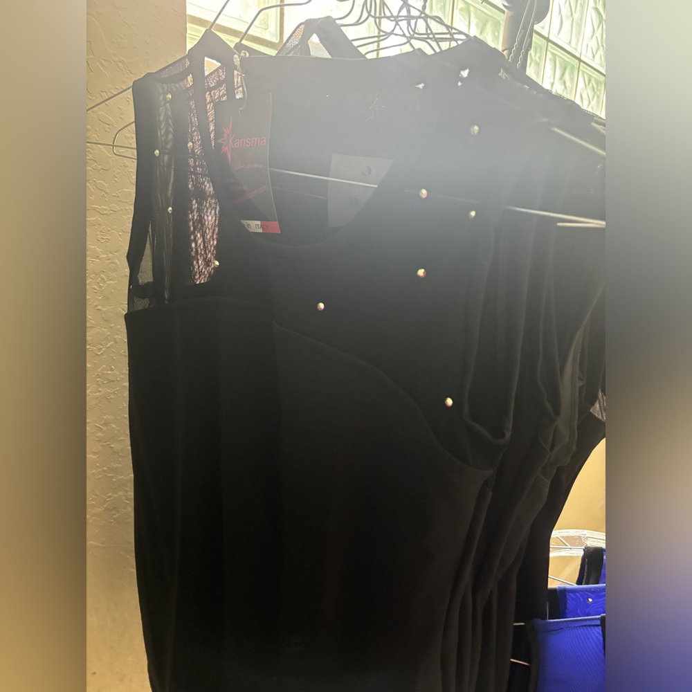Black karisma tank tops